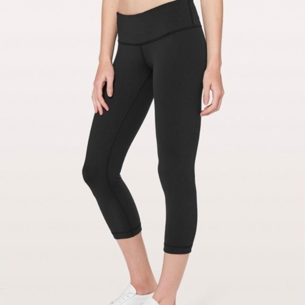 Lululemon Wunder Under Mid Rise Crop